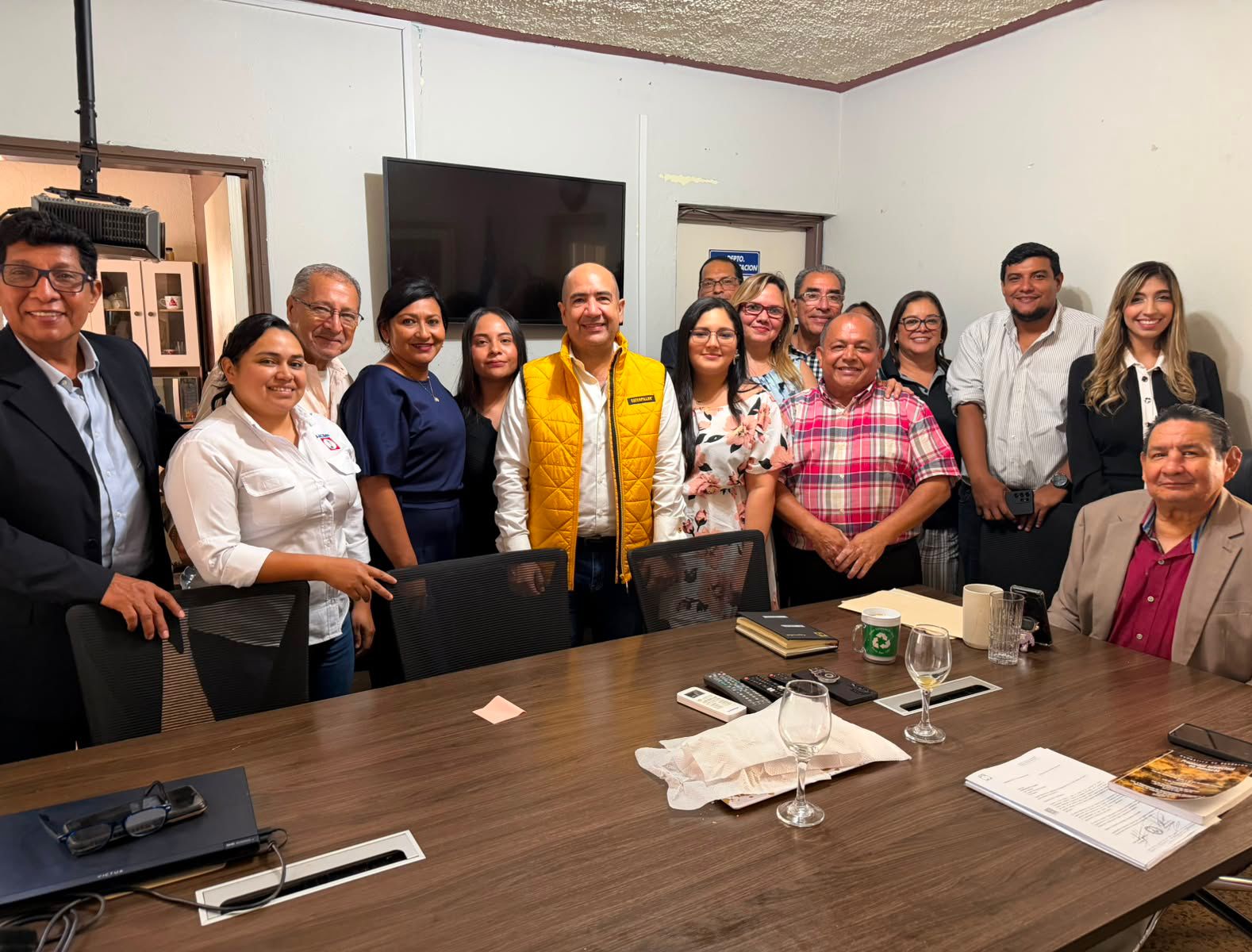 Congreso Nacional y AACIMH avanzan en el fortalecimiento del derecho de autor en Honduras
